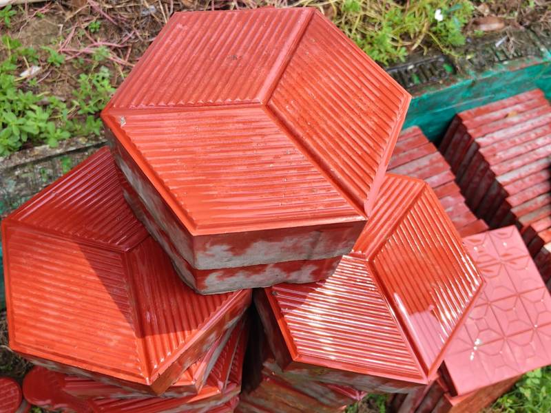 RCC Solid & Hollow Brick